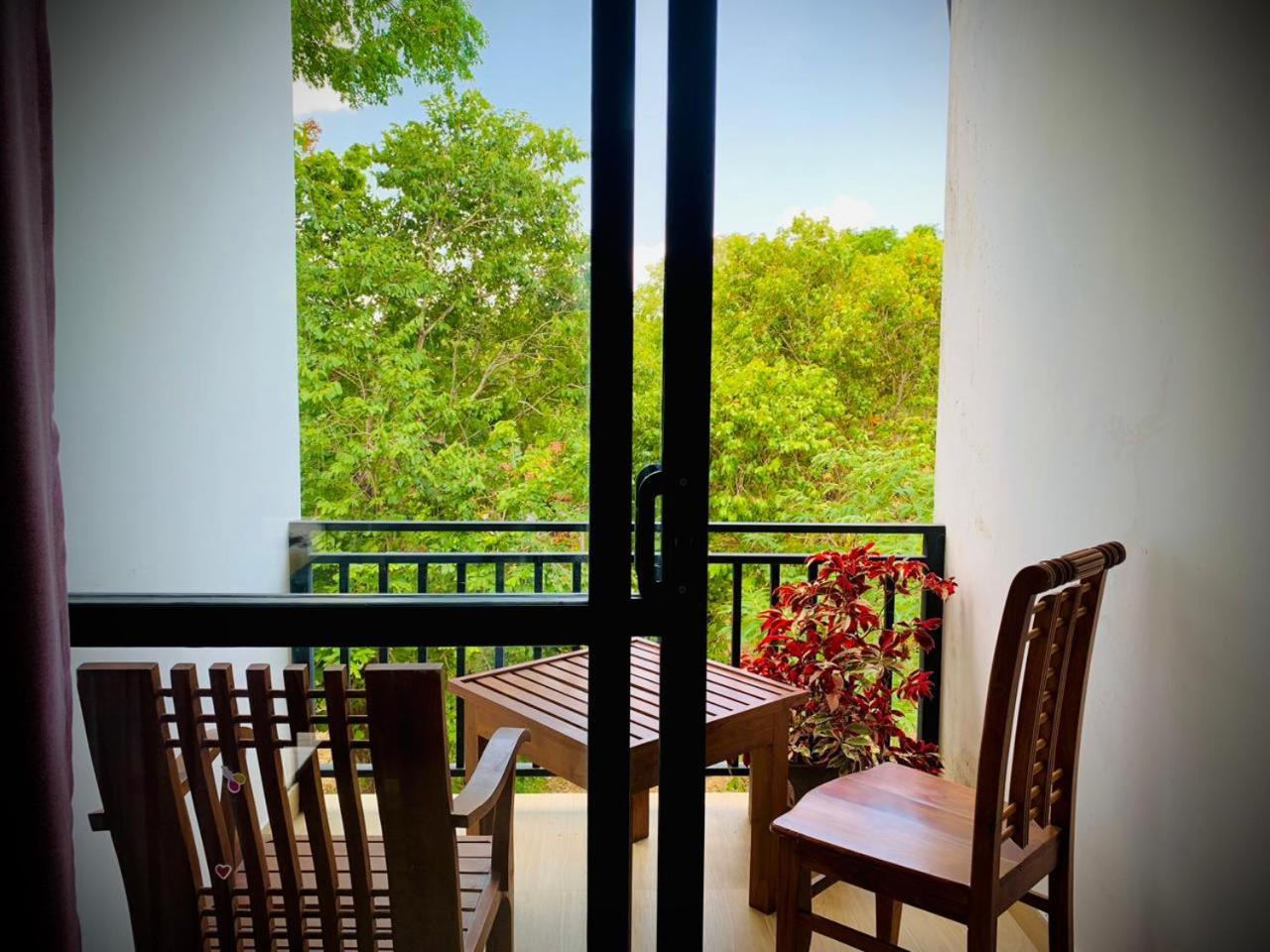 Hotel Eden Grand Dambulla Exterior foto